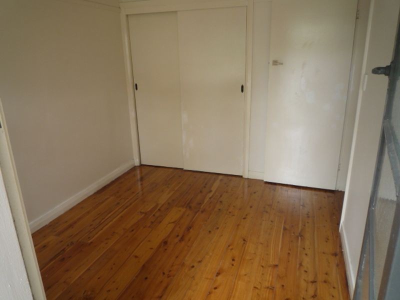 262 President Avenue, Miranda NSW 2228