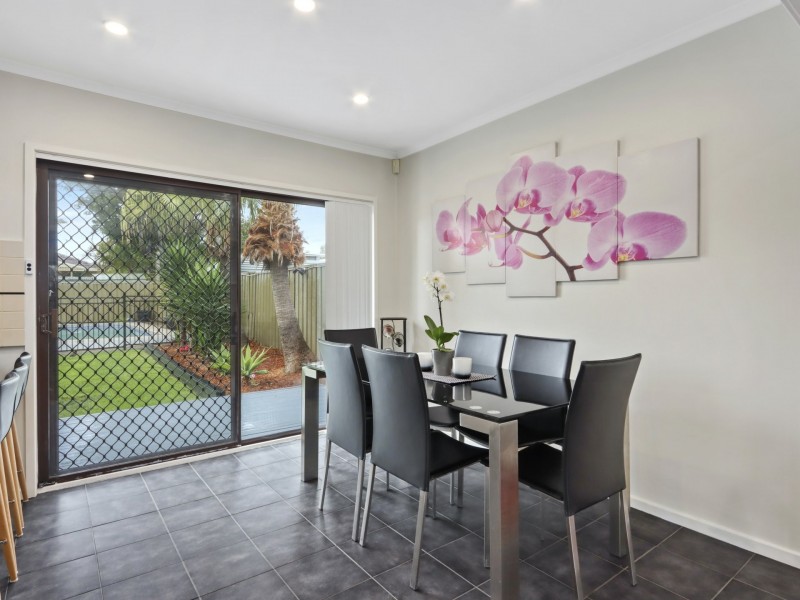 16 Meadow Place, Miranda NSW 2228