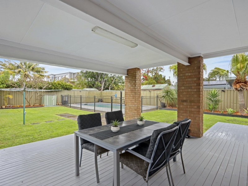 16 Meadow Place, Miranda NSW 2228