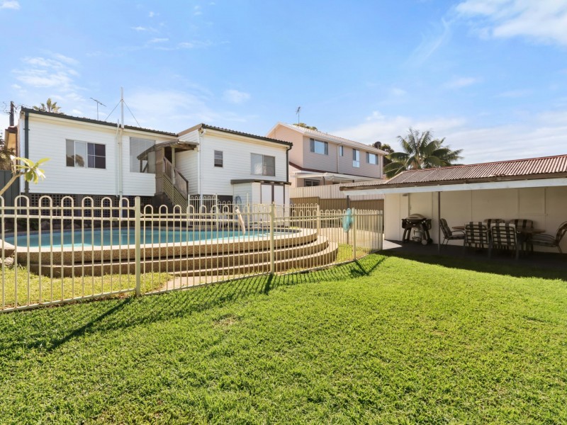 10 Omaru Avenue, Miranda NSW 2228