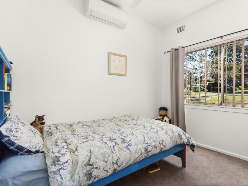 10 Omaru Avenue, Miranda NSW 2228