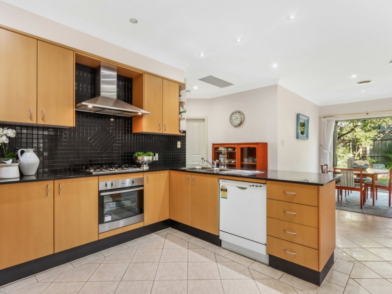 1/274 President Avenue, Gymea NSW 2227