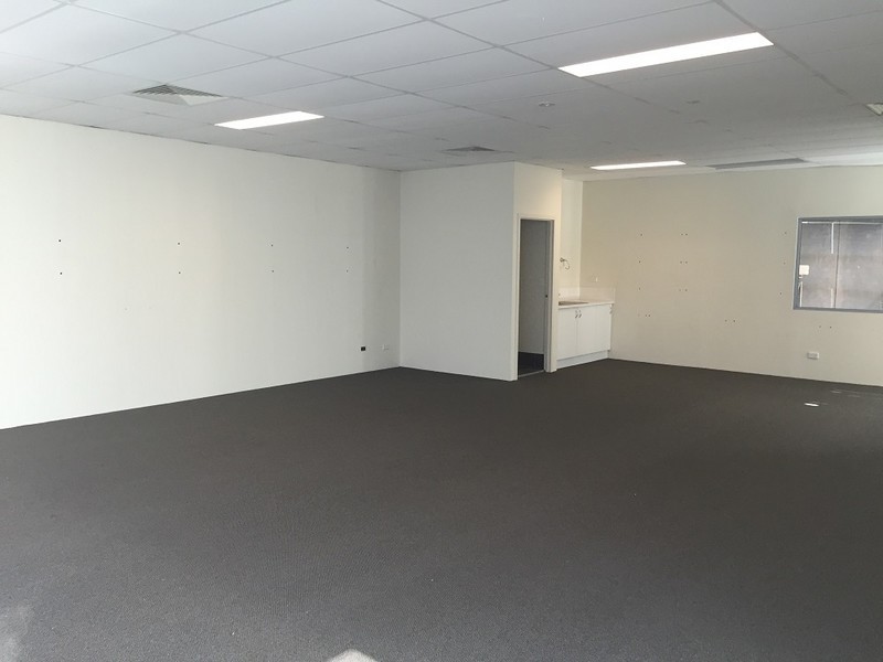 8/85-115 Alfred Street, Chipping Norton NSW 2170