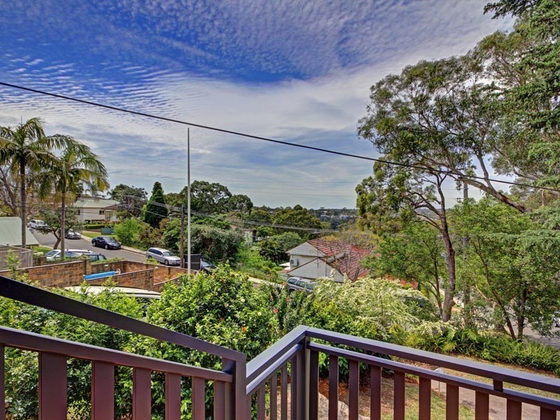 12 Vernon Ave, Gymea Bay NSW 2227