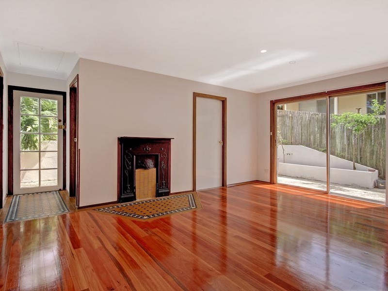 12 Vernon Ave, Gymea Bay NSW 2227