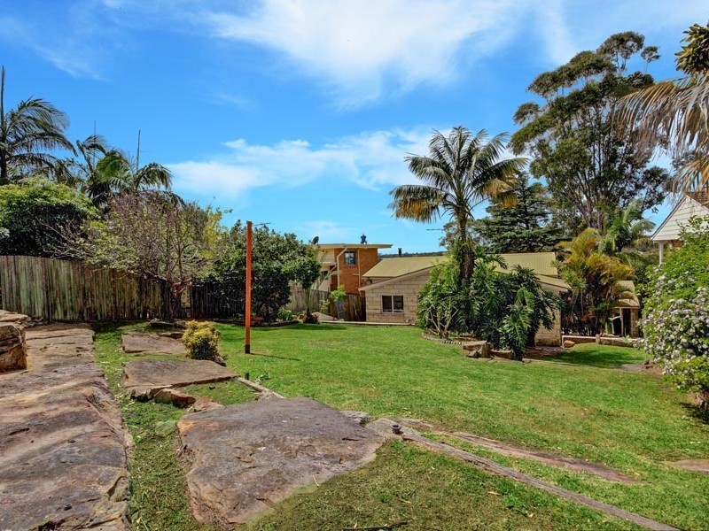 12 Vernon Ave, Gymea Bay NSW 2227