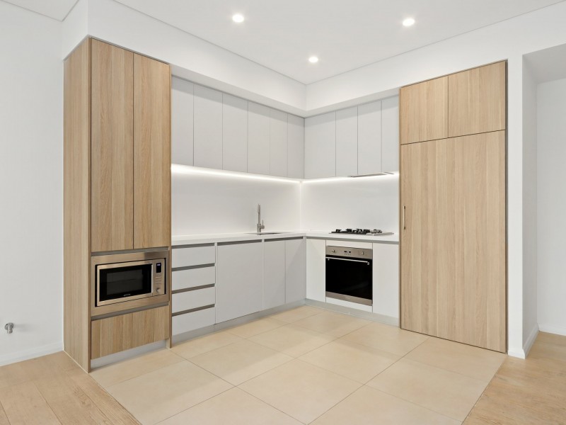 313/6 Village Place, Kirrawee NSW 2232