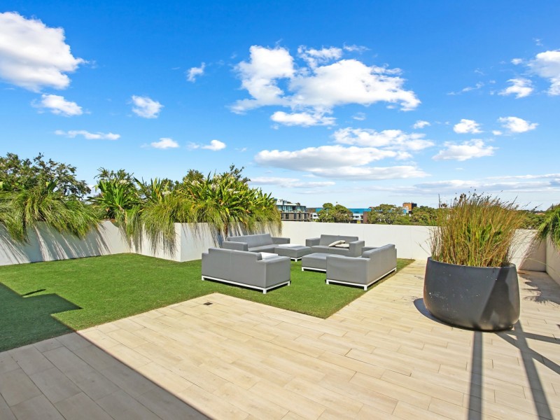 102/316 Taren Point Road, Caringbah NSW 2229
