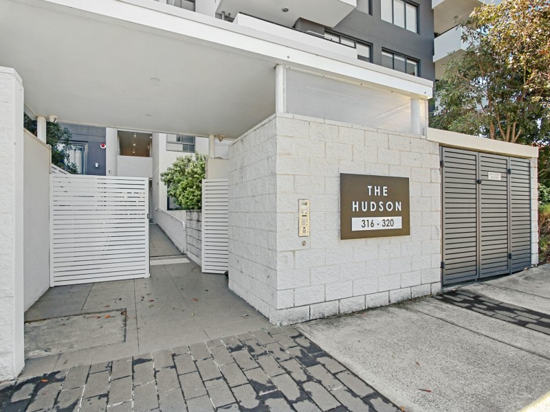 102/316 Taren Point Road, Caringbah NSW 2229