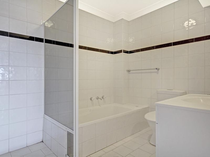 28/496 President Ave, Kirrawee NSW 2232