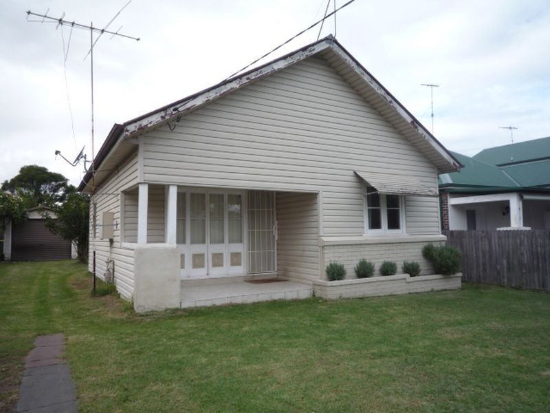 74 Belmont Street, Sutherland NSW 2232