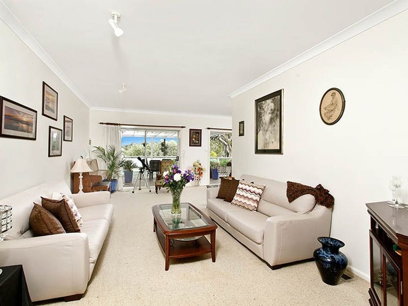 11 Horns Avenue, Gymea Bay NSW 2227
