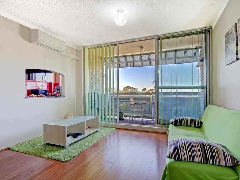 18b/5-29 Wandella Rd, Miranda NSW 2228