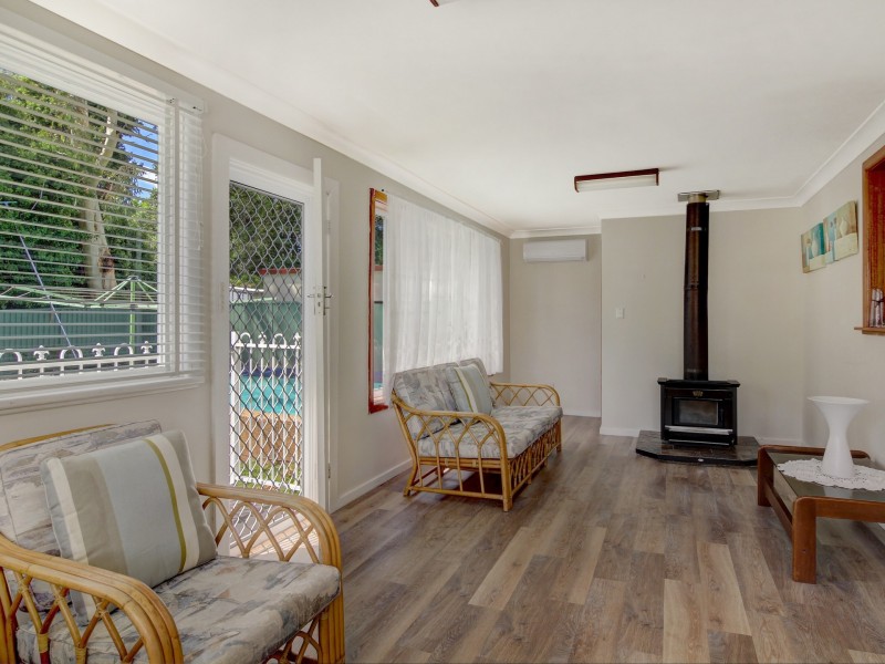 24 Orana Ave, Kirrawee NSW 2232