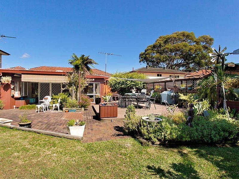 16 Dents Place, Gymea Bay NSW 2227