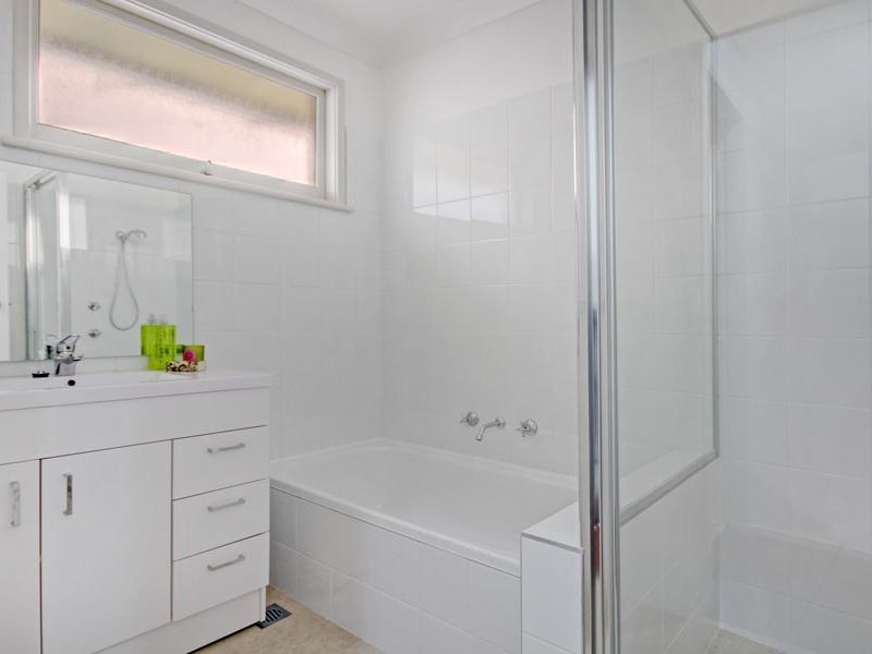 9 Parkview St, Miranda NSW 2228