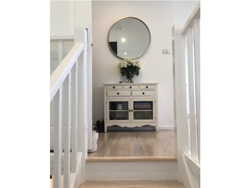 10 Tulong Place, Kirrawee NSW 2232