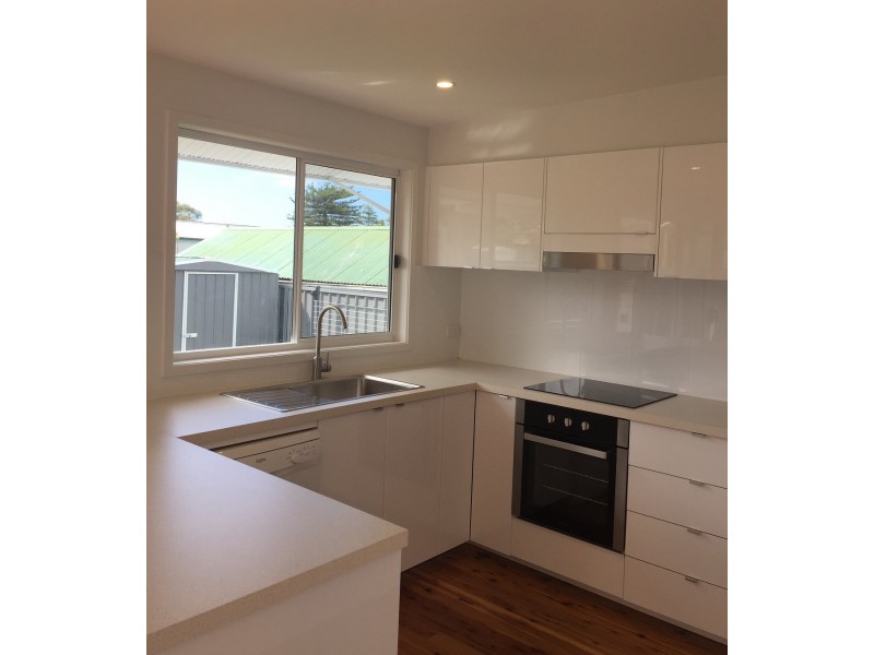12 Kirrawee Avenue, Kirrawee NSW 2232