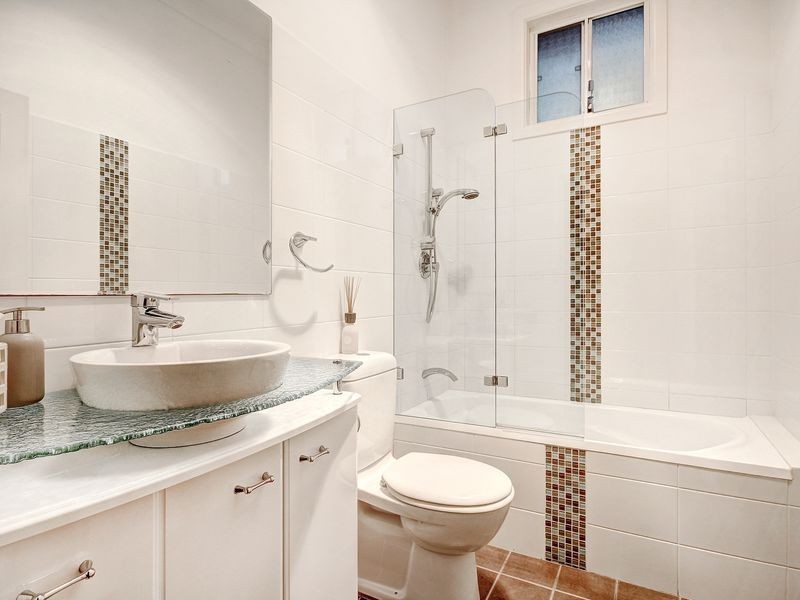 10 Milburn Rd, Gymea NSW 2227