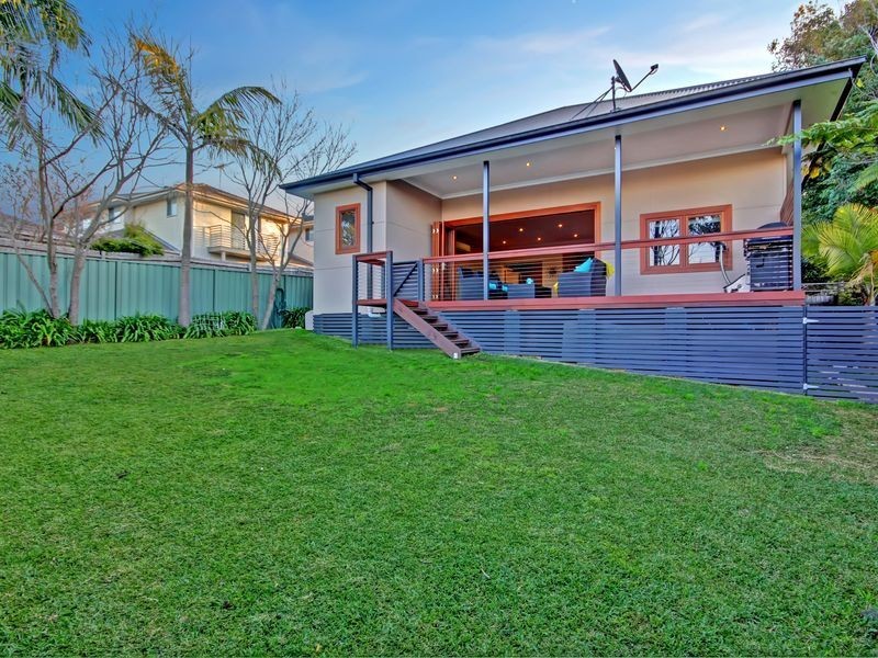 10 Milburn Rd, Gymea NSW 2227