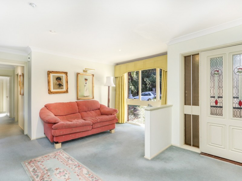 17 Narooma Place, Gymea Bay NSW 2227