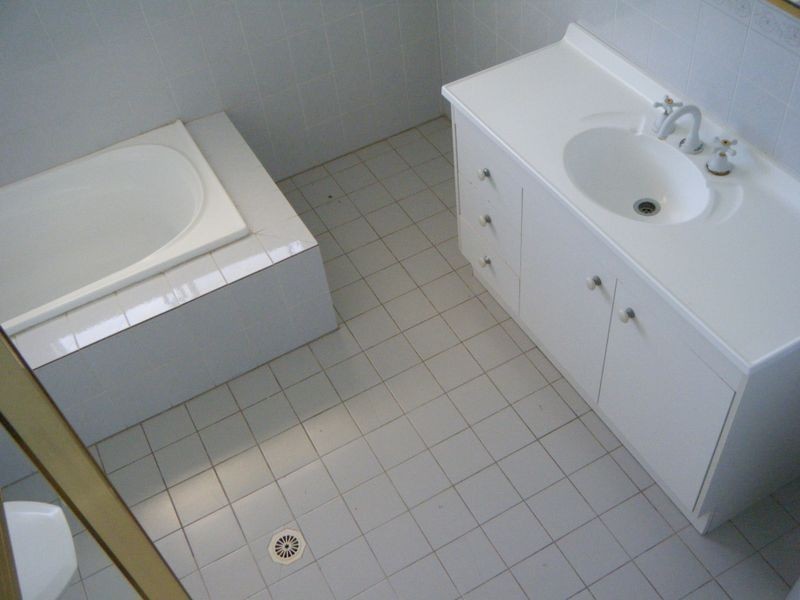 7/2-4 Liddle Streeet, Woonona NSW 2517