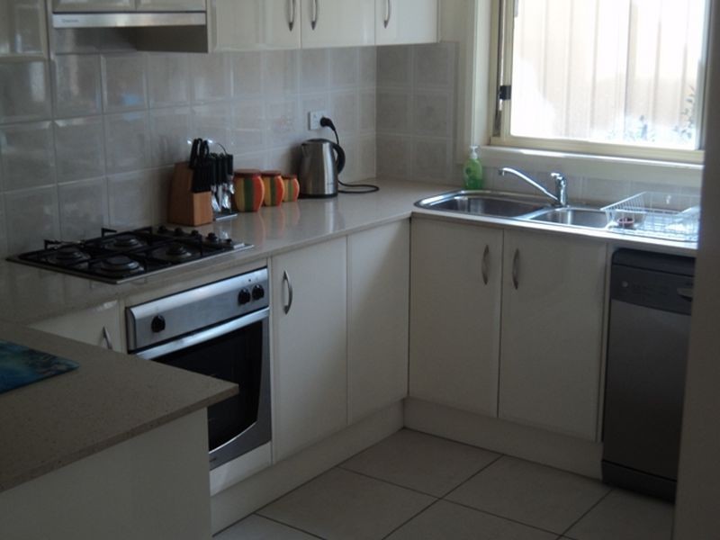 2/14-16 Chester Street, Bellambi NSW 2518