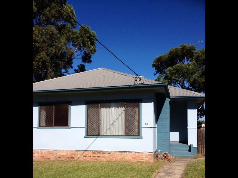 63 Cotterill Avenie, Woonona NSW 2517