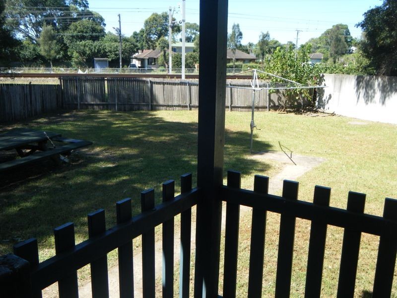 63 Cotterill Avenie, Woonona NSW 2517