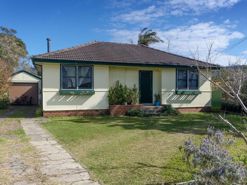 27 Lassiter Avenue, Woonona NSW 2517