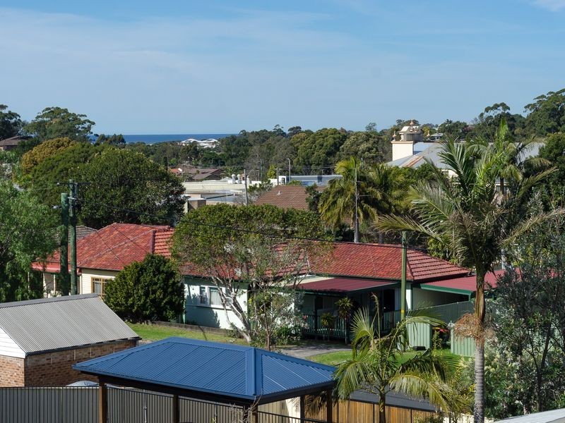 18 Hillcrest Avenue, Woonona NSW 2517