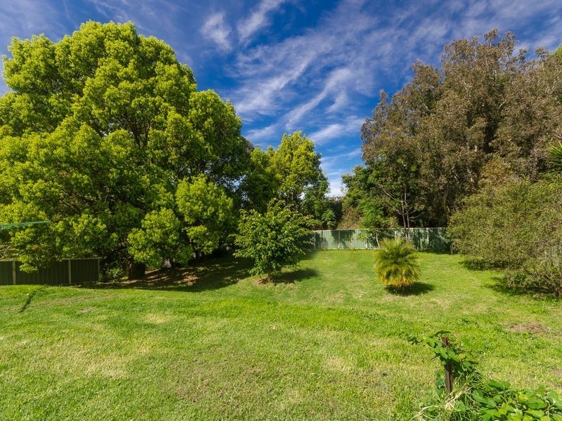 37 Organs Road, Bulli NSW 2516