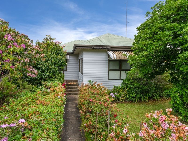 3 Pamela Street, Corrimal NSW 2518