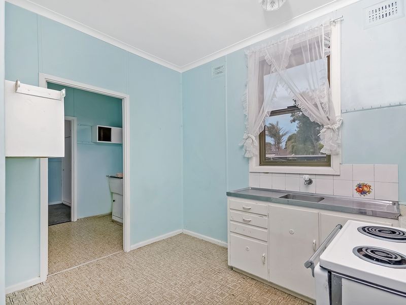 3 Pamela Street, Corrimal NSW 2518