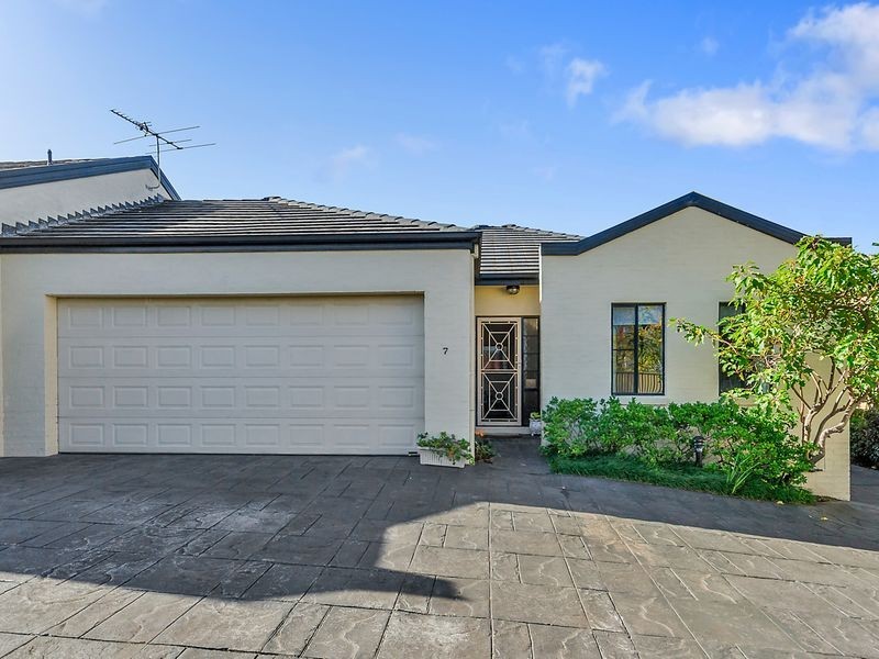 7/13 Luxor Street, Woonona NSW 2517