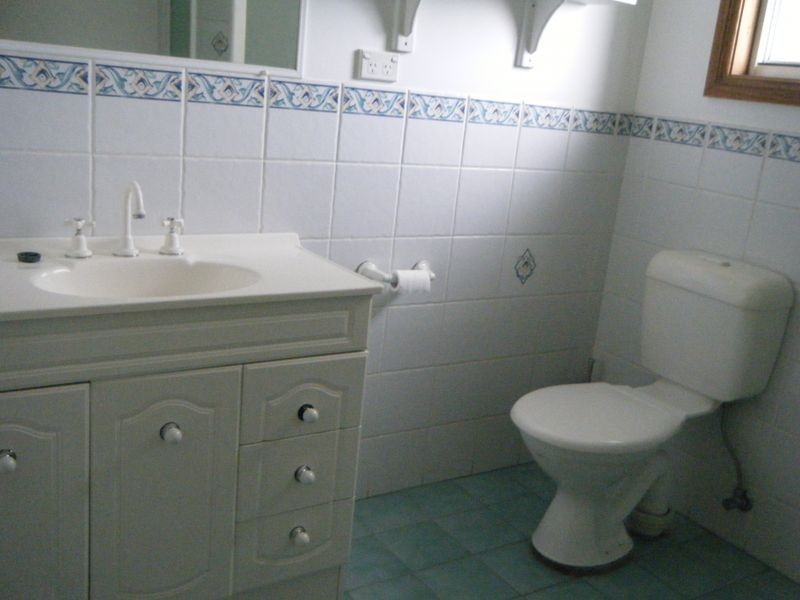 1/5 Wrexham Road, Thirroul NSW 2515