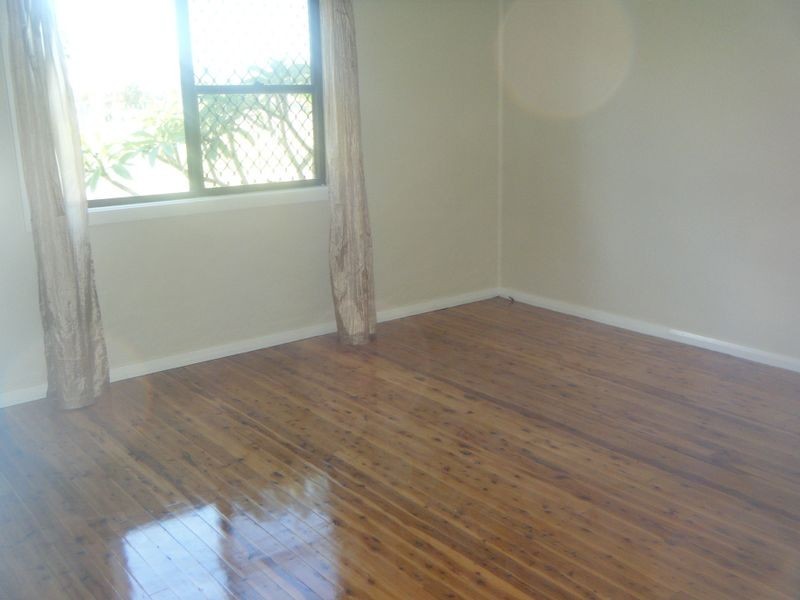 38 Duff Parade, Corrimal NSW 2518