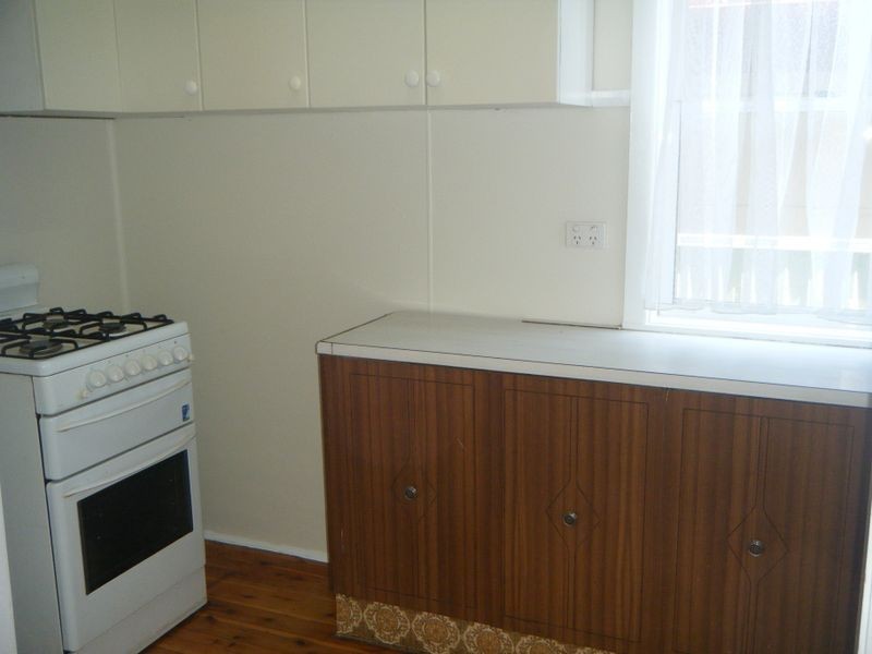 38 Duff Parade, Corrimal NSW 2518