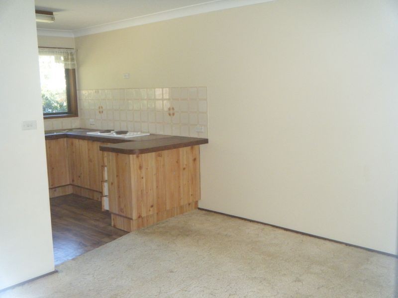 6 27 Nicholson Road, Woonona NSW 2517