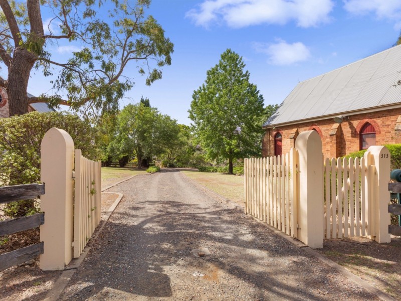 313 Seven Hills Road, Seven Hills NSW 2147