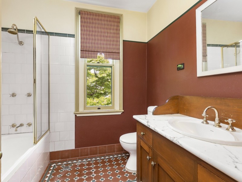 313 Seven Hills Road, Seven Hills NSW 2147