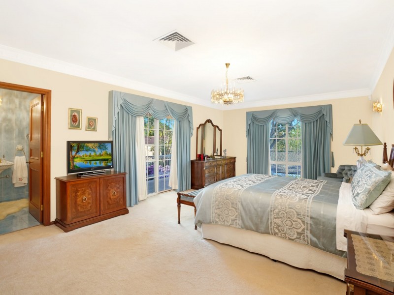 75 George Mobbs Drive, Castle Hill NSW 2154