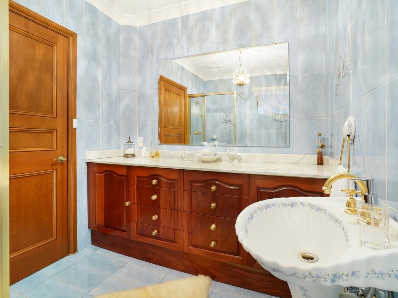 75 George Mobbs Drive, Castle Hill NSW 2154