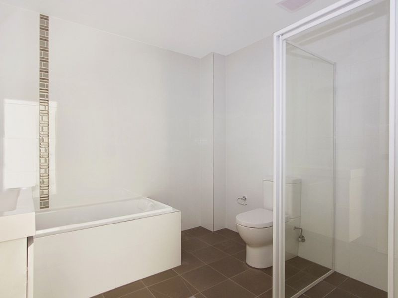 D105/24 Mons Rd, Westmead NSW 2145