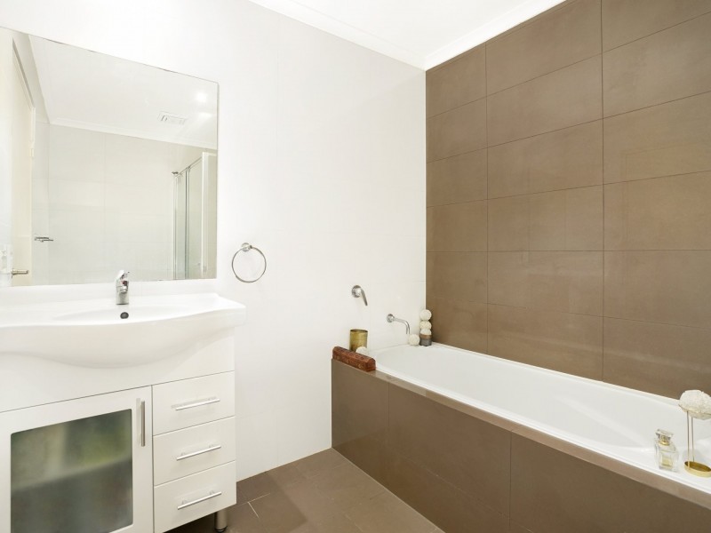 Apartment 4/50 Nijong Drive, Pemulwuy NSW 2145