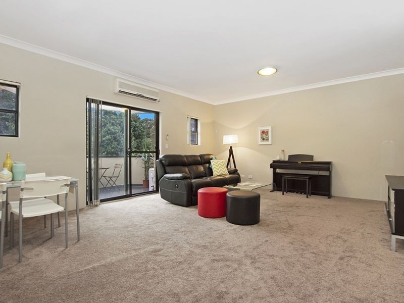 13/28-30 Jenner St, Baulkham Hills NSW 2153