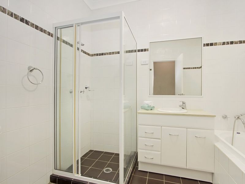 13/28-30 Jenner St, Baulkham Hills NSW 2153