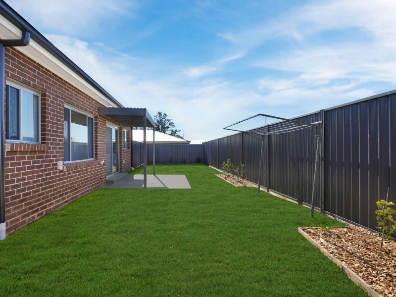 Unit 4/95-97 Girraween Rd, Girraween NSW 2145