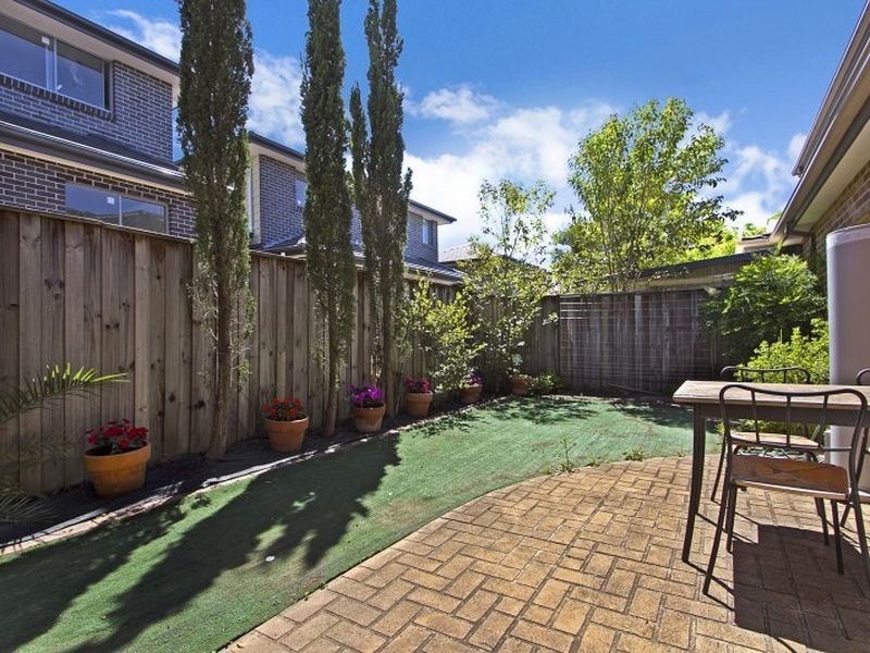 5/125 Old Northern Rd, Baulkham Hills NSW 2153