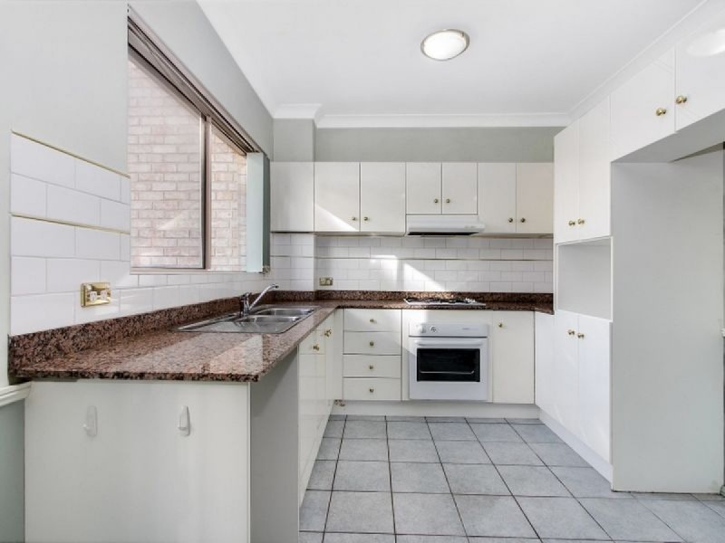 4/7 Sorrell Street, Parramatta NSW 2150